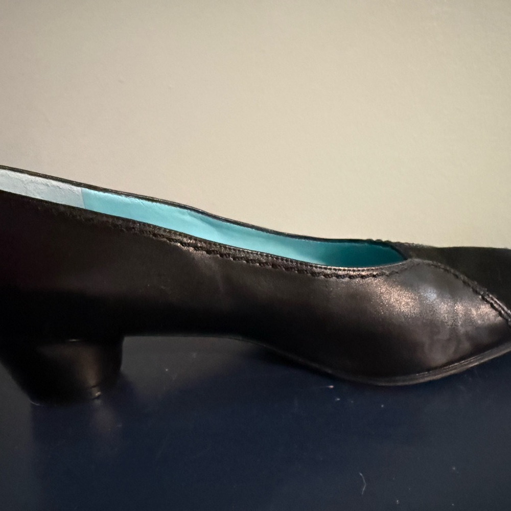 THIERRY RABOTIN Black Leather Round Heel Pumps Nubuck Toe Size 39.5 EU